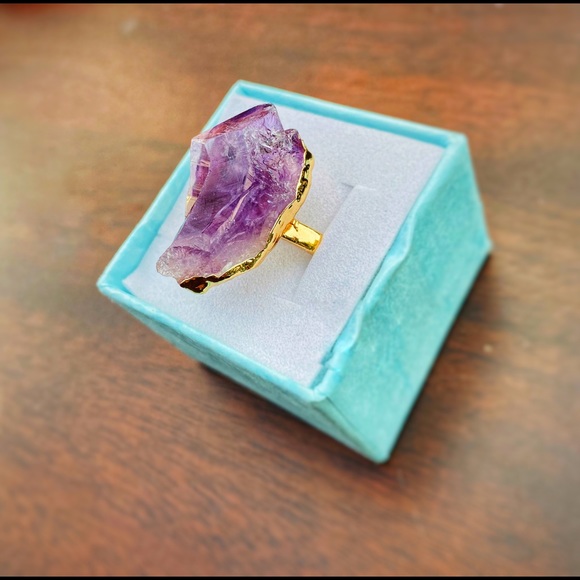 18K Amethyst Nugget Ring - Picture 4 of 5